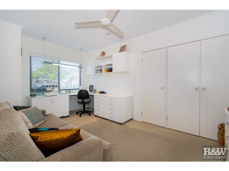 43 Marina Blvd, Banksia Beach QLD 4507