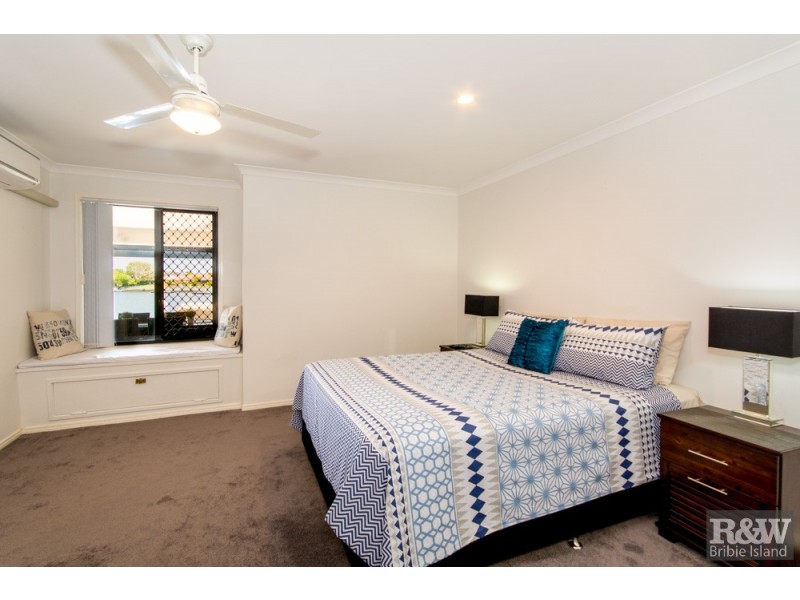 1/51 Headsail Drive, Banksia Beach QLD 4507