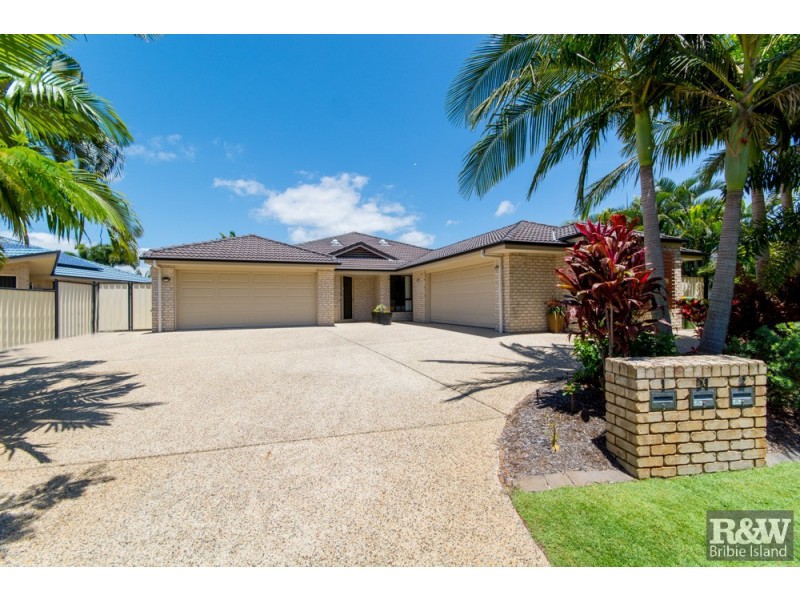 1/51 Headsail Drive, Banksia Beach QLD 4507