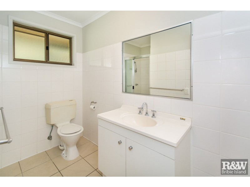 6 Banks Street, Banksia Beach QLD 4507