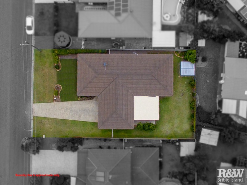 6 Banks Street, Banksia Beach QLD 4507