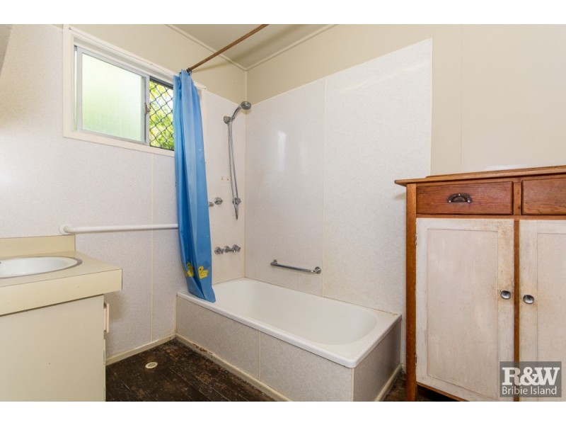 82 Eucalypt Street, Bellara QLD 4507