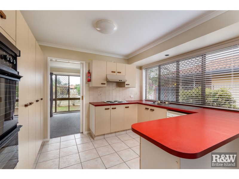 14 Yorkshire Drive, Banksia Beach QLD 4507