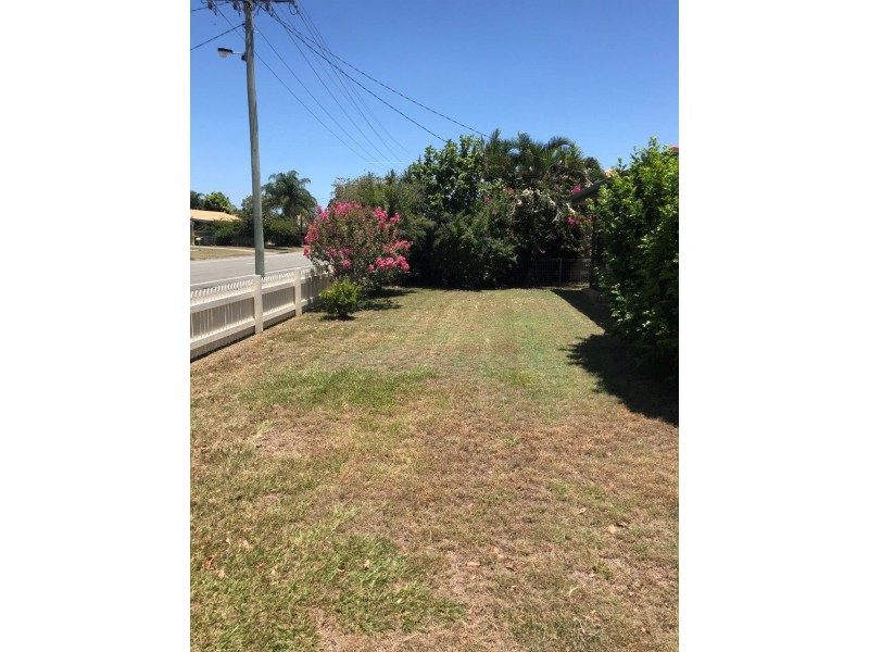 14 Yorkshire Drive, Banksia Beach QLD 4507