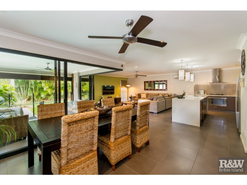 76 Kakadu Cct, Banksia Beach QLD 4507
