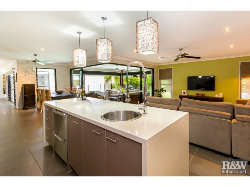 76 Kakadu Cct, Banksia Beach QLD 4507