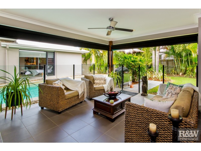 76 Kakadu Cct, Banksia Beach QLD 4507