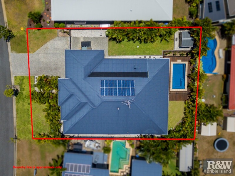 10 Fulmar Crescent, Banksia Beach QLD 4507