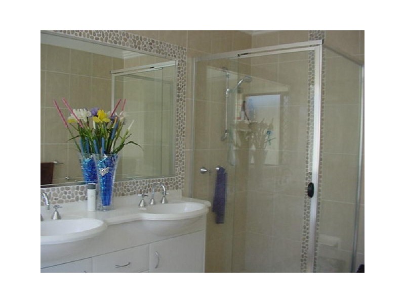 34 Raptor Parade, Banksia Beach QLD 4507