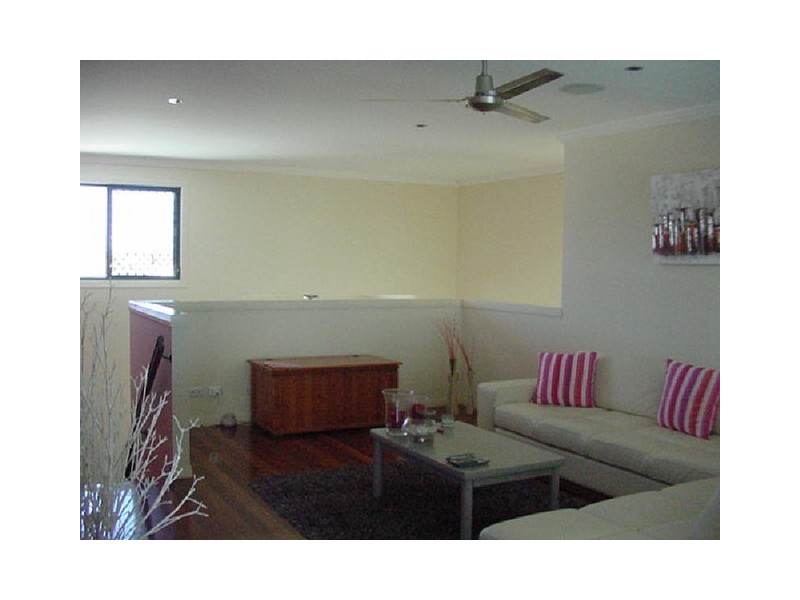 34 Raptor Parade, Banksia Beach QLD 4507