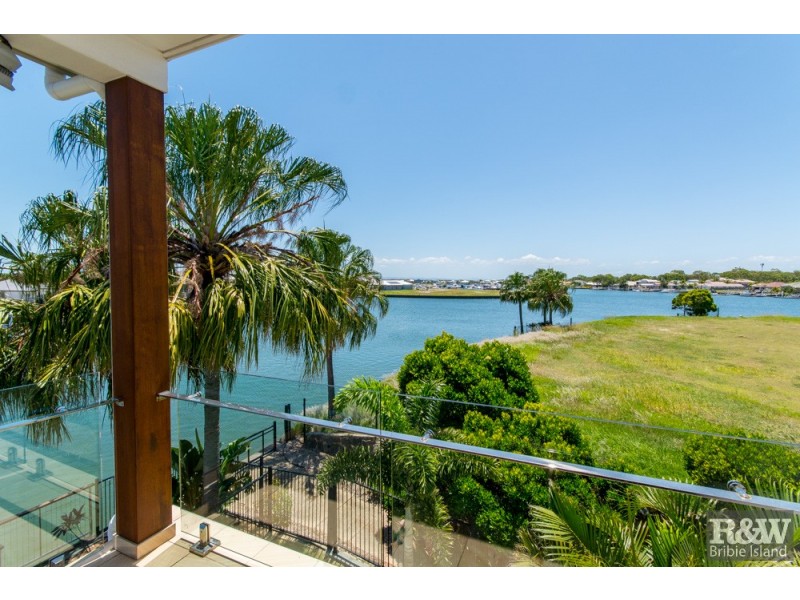 54 Raptor Parade, Banksia Beach QLD 4507