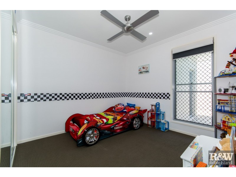 54 Raptor Parade, Banksia Beach QLD 4507