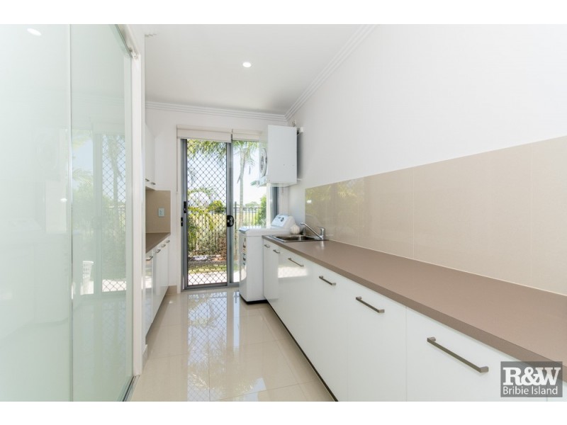 54 Raptor Parade, Banksia Beach QLD 4507