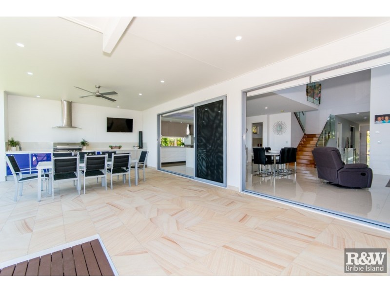 54 Raptor Parade, Banksia Beach QLD 4507