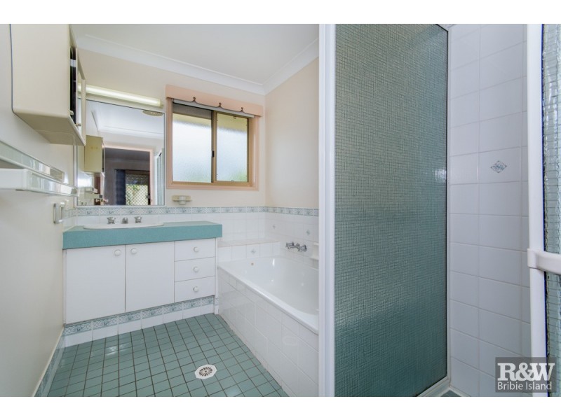 54 Dolphin Drive, Bongaree QLD 4507