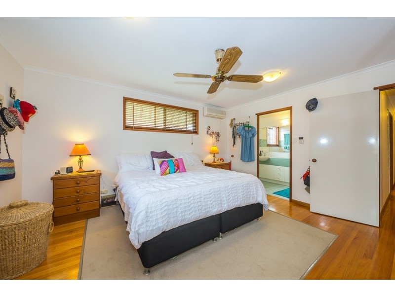 5 Flamingo Drive, Banksia Beach QLD 4507