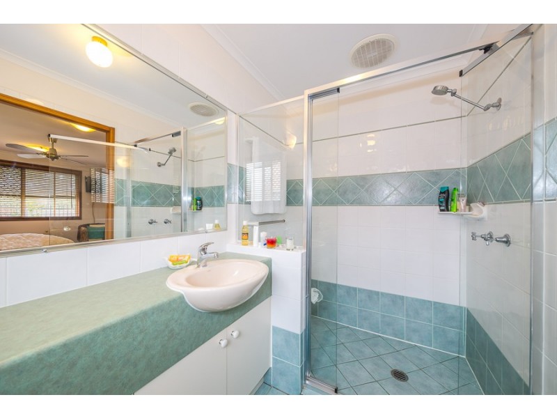 5 Flamingo Drive, Banksia Beach QLD 4507