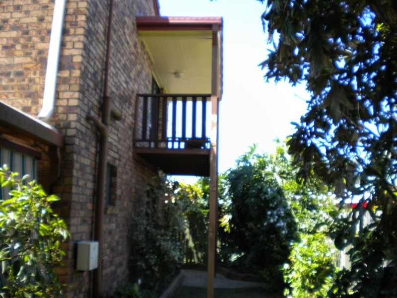 11 Lachlan Crescent, Sandstone Point QLD 4511