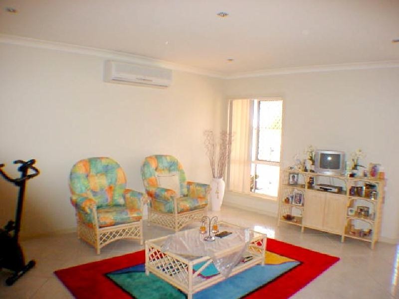 Sandstone Point QLD 4511