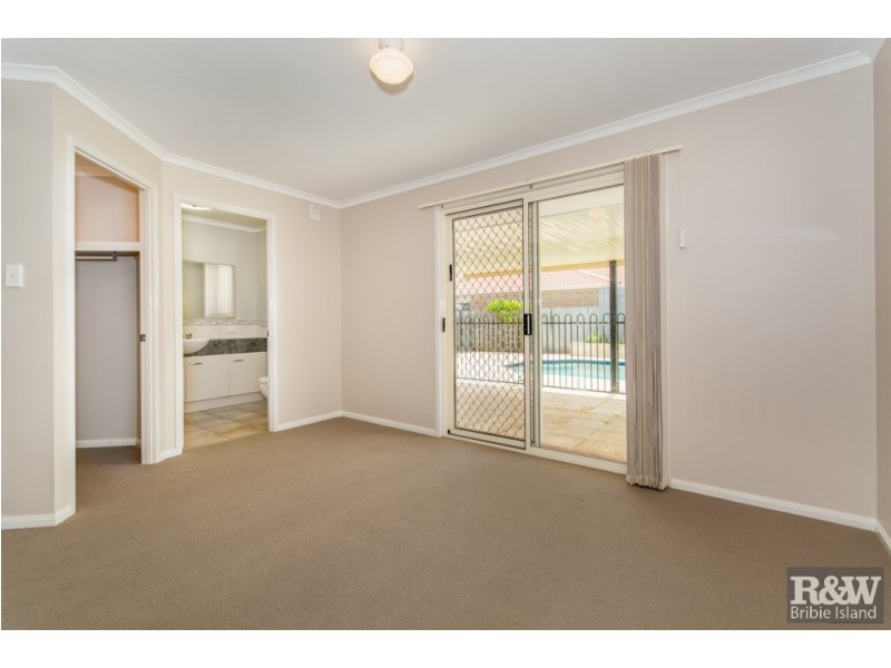 108 Avon Avenue, Banksia Beach QLD 4507