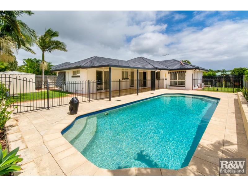 108 Avon Avenue, Banksia Beach QLD 4507