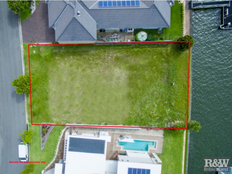 18 Teal Boulevard, Banksia Beach QLD 4507