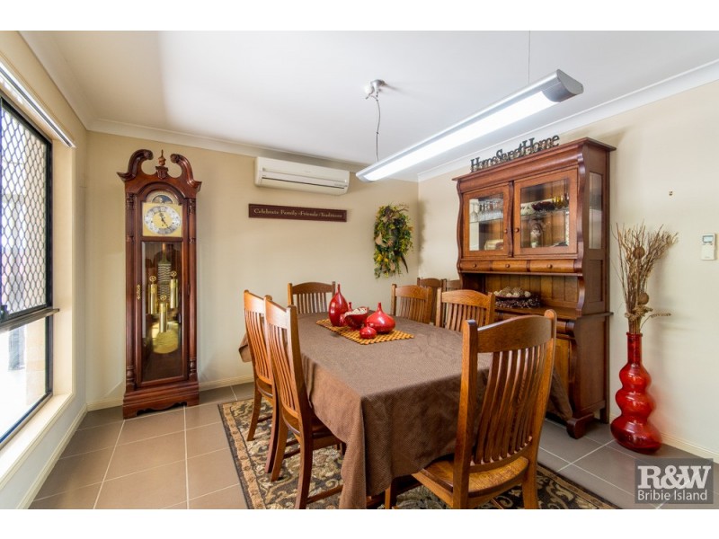40 Bilinga Court, Sandstone Point QLD 4511