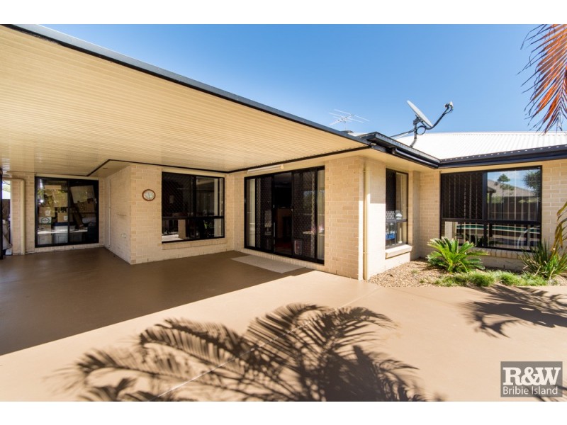 40 Bilinga Court, Sandstone Point QLD 4511