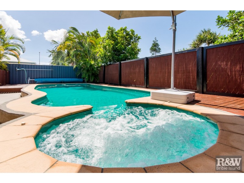 40 Bilinga Court, Sandstone Point QLD 4511
