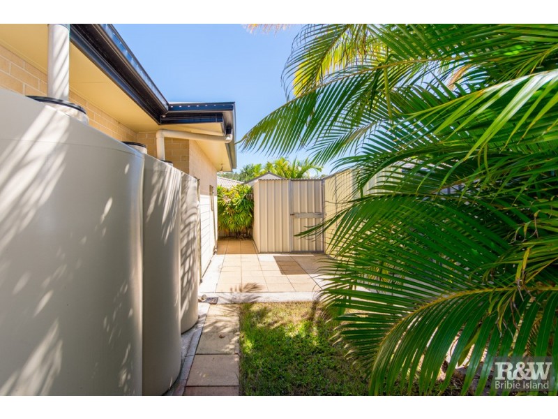 40 Bilinga Court, Sandstone Point QLD 4511