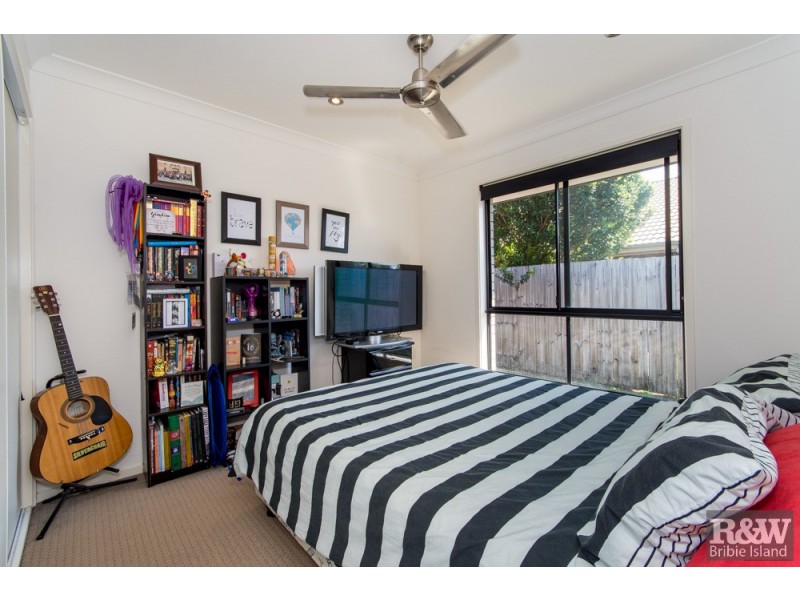 10 Ningi Waters Drive, Ningi QLD 4511