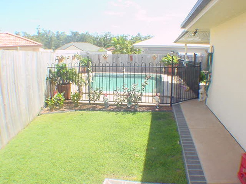 151 Endeavour Drive, Banksia Beach QLD 4507