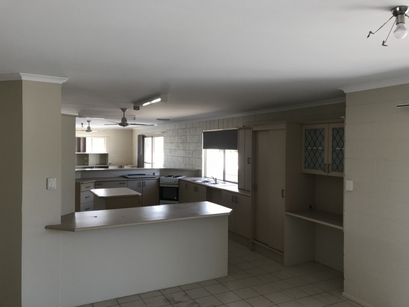 183 First Avenue, Bongaree QLD 4507