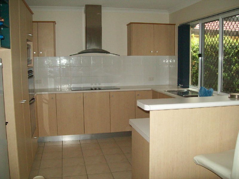 73 Voyagers Drive, Bribie Island QLD 4507