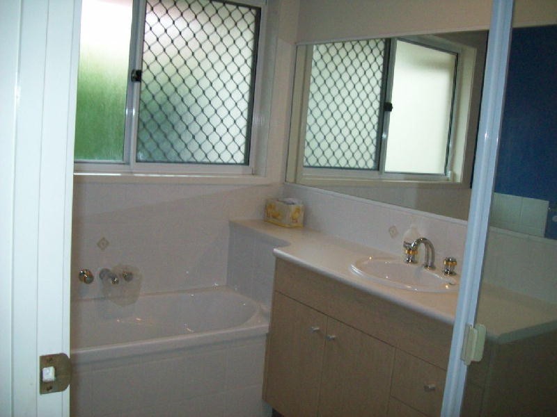 73 Voyagers Drive, Bribie Island QLD 4507