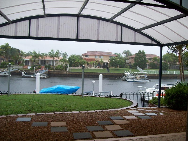 73 Voyagers Drive, Bribie Island QLD 4507