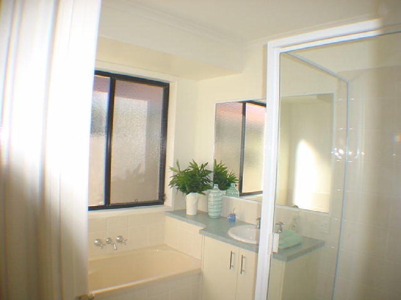 22 Voyagers Drive, Banksia Beach QLD 4507