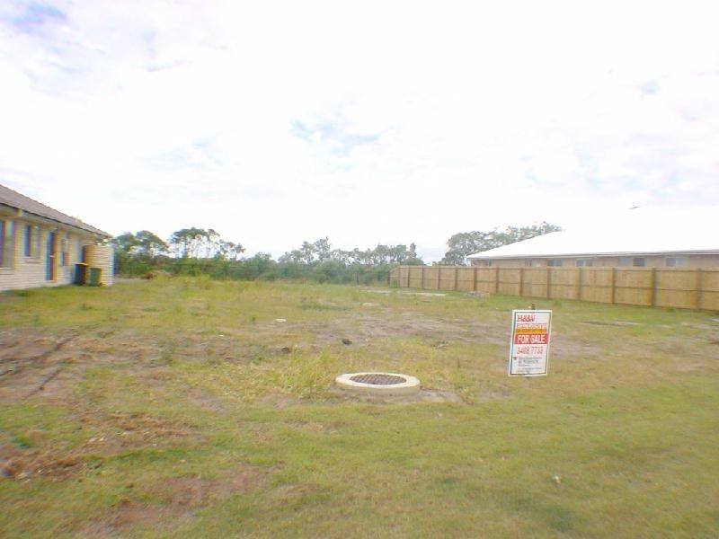 67 Sandheath Place, Ningi QLD 4511