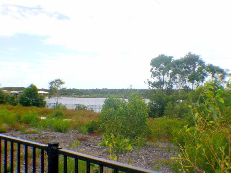 67 Sandheath Place, Ningi QLD 4511