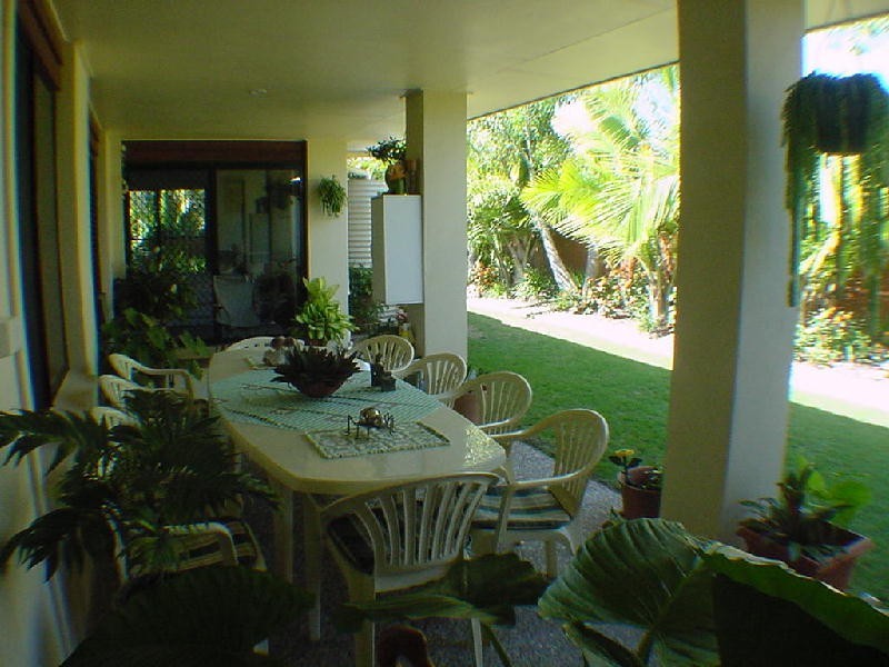 1 Swordfish Place, Banksia Beach QLD 4507