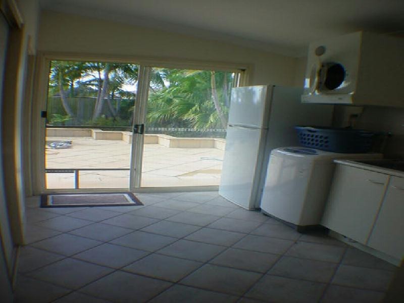 33 Jacaranda Drive, Bongaree QLD 4507