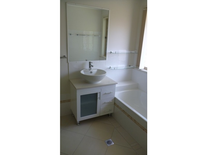 17 Cobea Street, Bribie Island QLD 4507