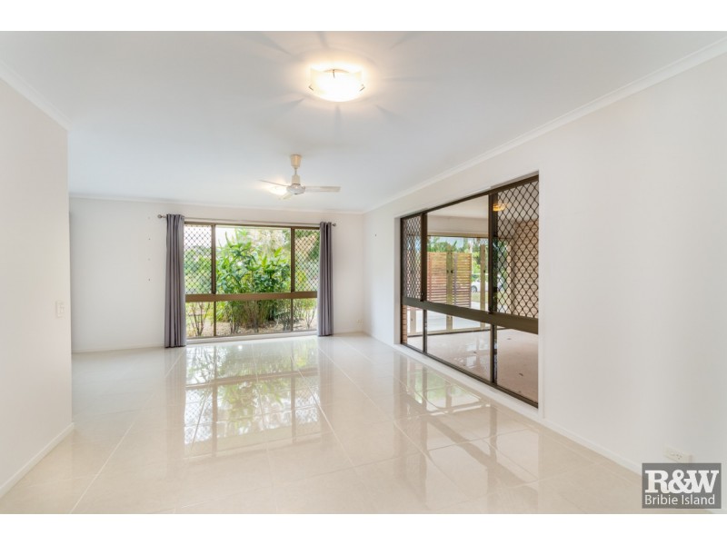 84 Arcadia Ave, Woorim QLD 4507