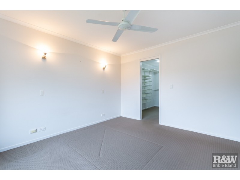 84 Arcadia Ave, Woorim QLD 4507