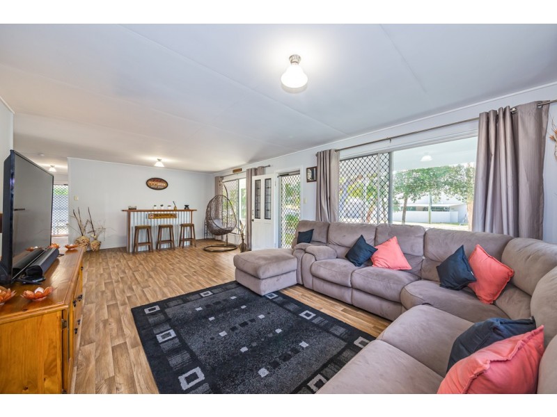 10 McDonald Street, Bongaree QLD 4507