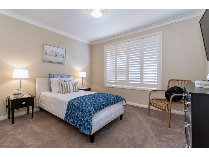 1 Skiff Court, Banksia Beach QLD 4507