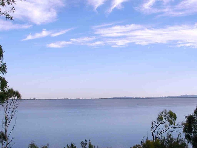 19 Avalon Street, Sandstone Point QLD 4511