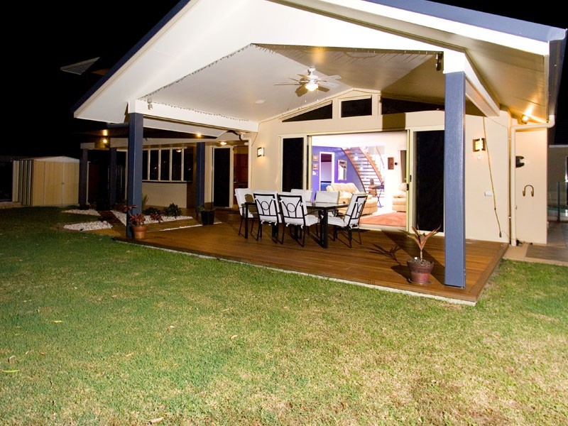 19 Avalon Street, Sandstone Point QLD 4511