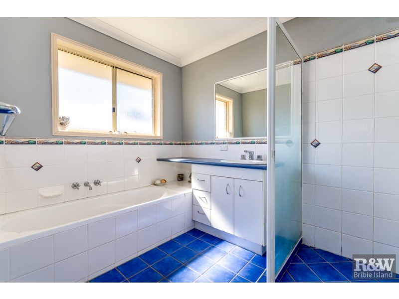 14 Monavale Court, Sandstone Point QLD 4511