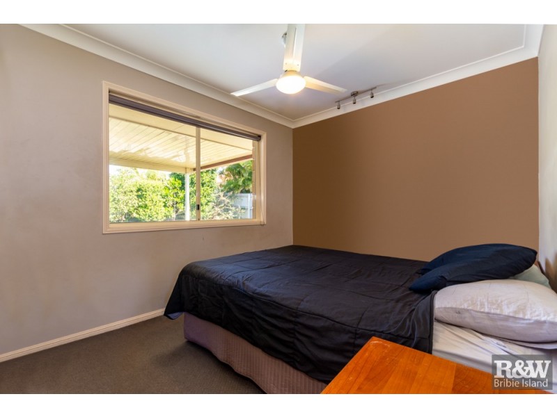 14 Monavale Court, Sandstone Point QLD 4511